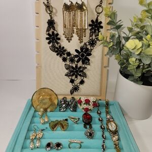 #2507, EXQUISITE, VICTORIAN JEWELRY LOT  14 ITEMS, NECKLACE, BROOCHE, ERRINGS